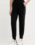 GUESS Спортен панталон NEW VICTOIRE в черно с апликация W5YB11 KBYE2