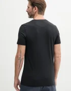 GUESS Тениска в черно с апликация U5GM30 KCPZ1