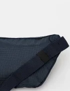 Helly Hansen Чанта за кръст 0 в тъмносиньо 48364 67036