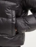 Helly Hansen Яке JADE в черно зимен модел 53109