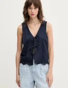 Hollister Co. Ленен елек