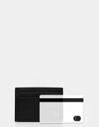 HUGO Кожен калъф за карти Tibby_N_S Cardcase в черно 50546145