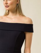 IVY OAK Рокля в черно къс модел с кройка по тялото