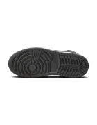 Jordan 1 Mid маратонки за деца от кожа черни DQ8424