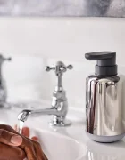 Joseph Joseph Дозатор за сапун Easy Store Luxe 300 ml