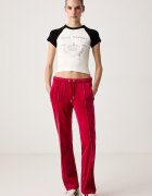 Juicy Couture разкроен панталон дамски от кадифе TINA TRACK PANT червен с ниска талия JCAPW045
