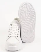 Karl Lagerfeld Anakapri маратонки дамски от кожа бели KL63516S