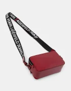 KARL LAGERFELD JEANS Чанта през рамо в червено B1W30137