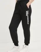 KARL LAGERFELD JEANS Спортен панталон в черно с принт A1W10058
