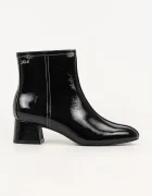 Karl Lagerfeld Кожени боти BONNIE