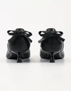 Karl Lagerfeld обувки с дебел ток от кожа Pasha черни KL30119A