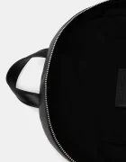 Karl Lagerfeld Раница K/CIRCLE дамска в черно голям размер с изчистен дизайн B1W30073