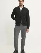 Karl Lagerfeld Суичър в черно с изчистен дизайн 500900.705750