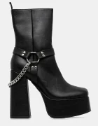 Koi Footwear Боти Natron в черно с дебел ток