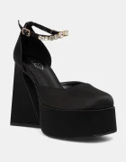 Koi Footwear Обувки с дебел ток Gilda