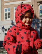 Konges Sløjd Детско непромокаемо яке NUKA LADYBUG JACKET GRS