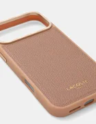 Lacoste Кейс за телефон iPhone 17 Pro Max в кафяво LCHMP17XPCEGP