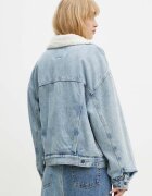 Levi's дънково яке дамско от деним 90S SHERPA синьо A4435