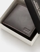 Levi's Кожен портфейл CASUAL CLASSICS HUNTE COIN BIFOLD 37541-0282