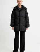 Levi's Пухено яке в черно зимен модел 003HB