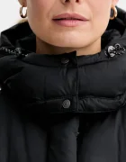 Levi's Пухено яке в черно зимен модел 003HB