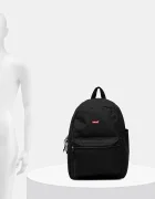 Levi's Раница в черно голям размер с изчистен дизайн 004C7