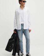 Levi's Риза мъжка в бяло с кройка по тялото с класическа яка 86625-0038