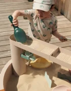 Liewood Комплект за игра за деца Sepp Activity Table бежов LW19734