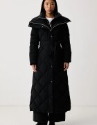 Mackage пухено яке дамско черно LAURELLA