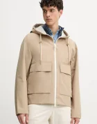 Mackage Яке