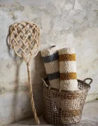 Madam Stoltz Килимче за баня Striped Tufted