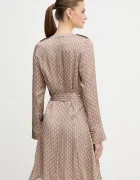 Marciano by Guess Рокля BRITNEY в бежово къса разкроена 5BGK54 7298A