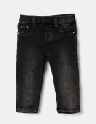 Mayoral Бебешки дънки jeans basic