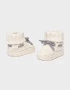 Mayoral Newborn обувки за бебе бели 9167