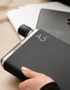 memobottle Бутилка за вода Original A5 750 ml в черно