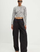 Moschino Jeans Пуловер с вълна дамски в сиво от топла материя 0903.8202