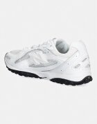 New Balance 204 маратонки дамски бели U204L2TD