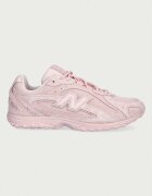 New Balance 204 маратонки дамски от велур розови U204L2BL