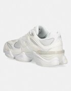 New Balance 9060 маратонки дамски бежови GC9060LL