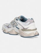 New Balance 9060 маратонки дамски от велур бежови U90601RJ