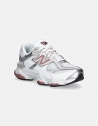 New Balance 9060 маратонки за деца бели G906082T
