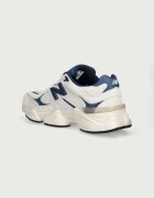 New Balance 9060 маратонки за деца бежови G90602JM