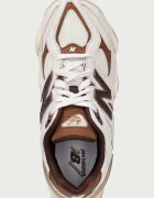 New Balance 9060 маратонки за деца бежови G90609SI