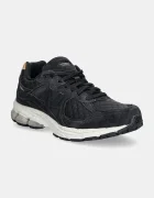 New Balance Велурени маратонки 2002