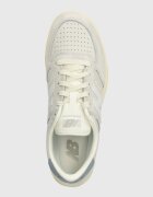 New Balance Велурени маратонки 500 в сиво CT500AG