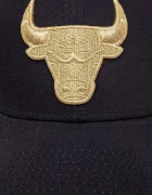 New Era Памучна шапка с козирка в тъмносиньо с апликация 60595196