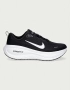 Nike обувки за бягане мъжки Vomero Plus черни IH3251.001