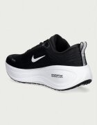 Nike обувки за бягане мъжки Vomero Plus черни IH3251.001