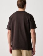 nike sportswear тениска мъжка от памук Premium Essentials кафява IH1121.220