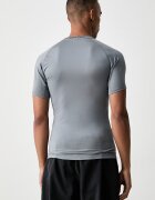 Nike тениска за трениране мъжка Pro сива FB7932.084